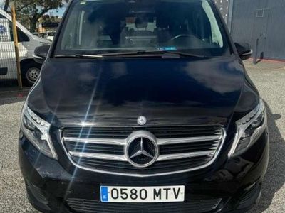 Mercedes V220