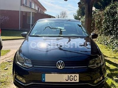 Usado VW Polo 75 CV (55 kW) 2015 Negro Berlina