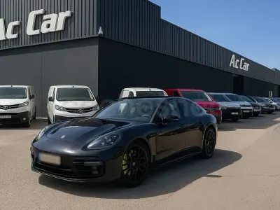 Käytetty Porsche Panamera 4S 560 HP (411 kW) 2022 Musta Sedan