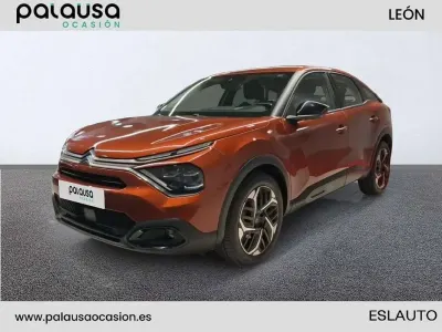 Usado Citroën C4 Feel 131 CV (96 kW) 2022 Naranja Utilitario