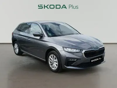 Usado Skoda Scala Selection 115 HP (84 kW) 2024 Cinzento Citadino
