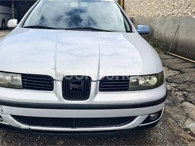 Gris / plata Usado 1999 Seat Toledo Stella Berlina | 1500 € (Precio justo)