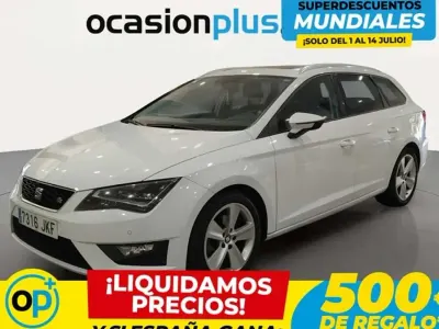 Usado Seat Leon ST FR 150 CV (110 kW) 2015 Blanco Familiar