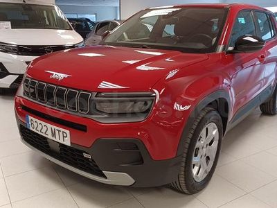 Usado Jeep Avenger Altitude 100 CV (73 kW) 2024 Rojo SUV