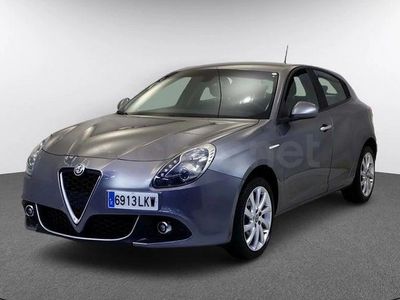Usado Alfa Romeo Giulietta 120 CV (88 kW) 2020 Gris / plata Utilitario