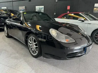 Usado Porsche Boxster 228 CV (167 kW) 2003 Negro Descapotable