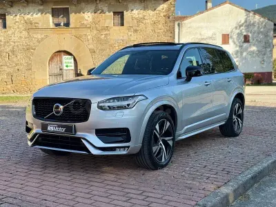 Usado Volvo XC90 R-Design 235 CV (172 kW) 2021 Gris / plata SUV