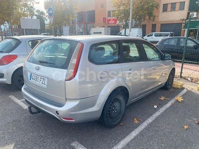 Gris / plata Usado 2007 Ford Focus Trend Familiar | 3990 € (Un poco caro)