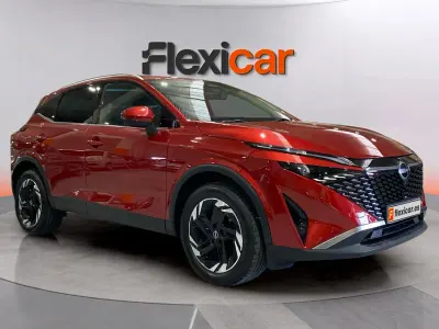 Usado Nissan Qashqai N-Connecta 158 CV (116 kW) 2025 Burdeos SUV