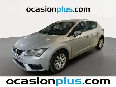 Usado Seat Leon Style 115 CV (84 kW) 2017 Gris plata Utilitario