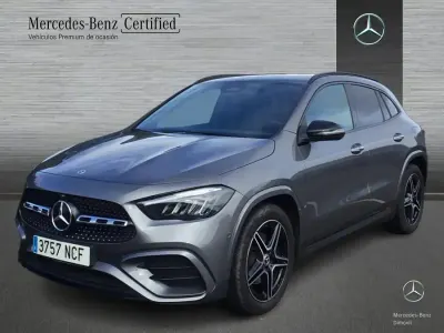 Begagnad Mercedes GLA200 AMG line 150 HK (110 kW) 2025 Grå SUV