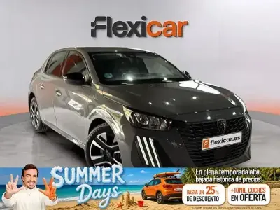 Usado Peugeot 208 Allure 100 CV (73 kW) 2025 Gris Utilitario