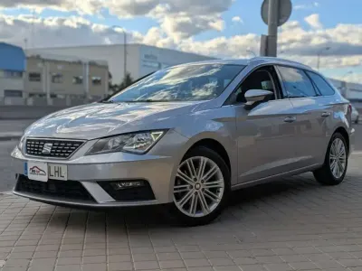 Käytetty Seat Leon ST XCELLENCE 131 HP (96 kW) 2020 Harmaa Farmari