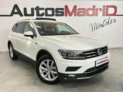Amarillo Usado 2020 VW Tiguan Sportline SUV | 24.990 €