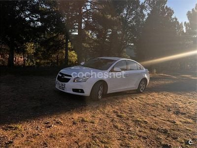 Usado Chevrolet Cruze LS 113 CV (83 kW) 2010 Blanco Berlina