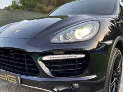 Usado Porsche Cayenne Turbo 500 CV (367 kW) 2010 Negro SUV