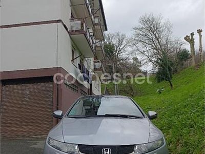 Usado Honda Civic Executive 140 CV (102 kW) 2006 Gris / plata Berlina