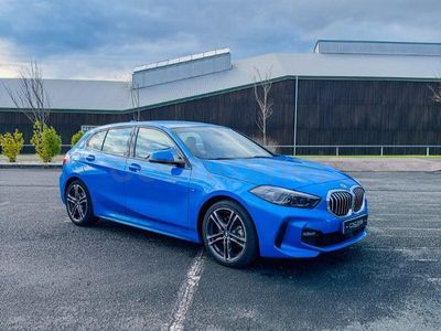 Usado BMW 118 M Sport 150 CV (110 kW) 2022 Azul Utilitario