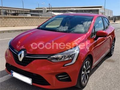 Usado Renault Clio V Intens 100 CV (73 kW) 2020 Rojo Berlina