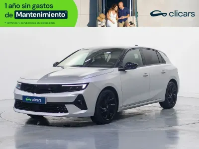 Usado Opel Astra S 130 CV (95 kW) 2023 Gris / plata Utilitario