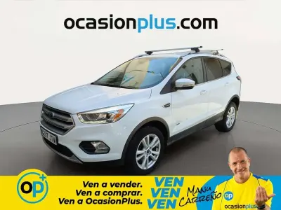 Usado Ford Kuga Business Edition 150 CV (110 kW) 2016 Blanco SUV
