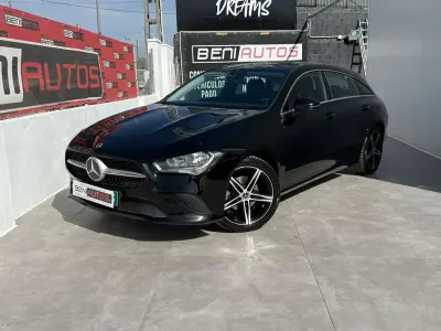 Usado Mercedes CLA180 Shooting Brake 136 CV (100 kW) 2022 Negro Familiar