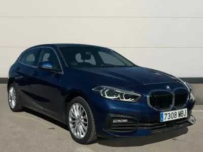 Usado BMW 118 136 CV (100 kW) 2022 Azul Utilitario