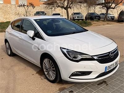 Blanco Usado 2016 Opel Astra Excellence Berlina | 6900 € (Buen precio)