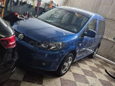 Usado VW Caddy Trendline 102 CV (75 kW) 2010 Azul Monovolumen