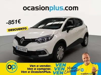 Usado Renault Captur Life 90 CV (66 kW) 2018 Beige SUV