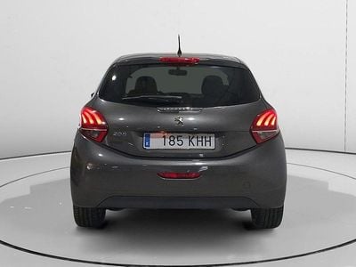 Begagnad Peugeot 208 Style 82 HK (60 kW) 2018 Grå Halvkombi