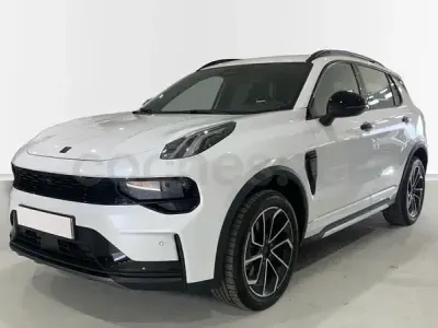 Usado Lynk & Co 01 276 CV (202 kW) 2026 Blanco SUV