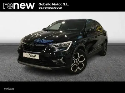 Usado Renault Arkana Techno 145 CV (106 kW) 2023 Negro SUV