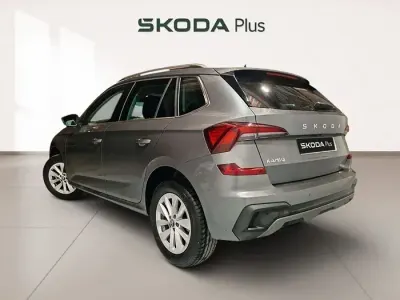 Usado Skoda Kamiq Selection 150 CV (110 kW) 2025 Gris SUV