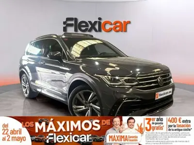 Używany VW Tiguan R-line 150 KM (110 kW) 2021 Szary SUV