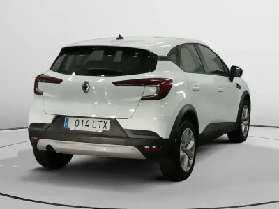 Usado Renault Captur Intens 101 CV (74 kW) 2021 Blanco SUV