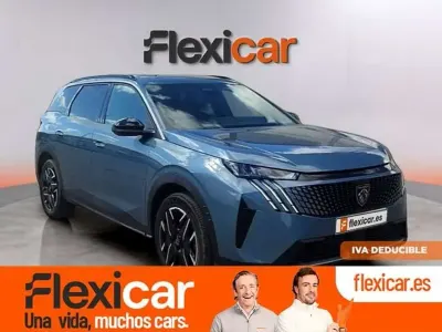 Używany Peugeot 5008 Allure 136 KM (100 kW) 2025 Niebieski SUV
