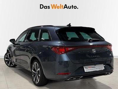 Usado Seat Leon FR 204 CV (150 kW) 2021 Gris
