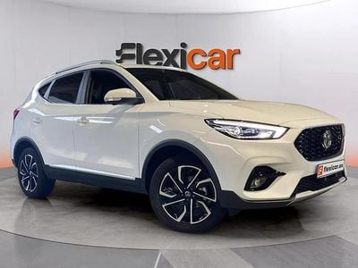 Usado MG ZS Luxury 106 CV (77 kW) 2024 Blanco SUV