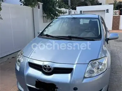 Usado Toyota Auris Luna 126 CV (92 kW) 2007 Azul Utilitario