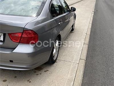 Gris / plata Usado 2009 BMW 318 Berlina | 7500 € (Precio justo)