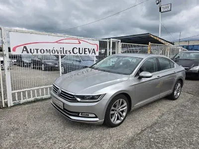 Usado VW Passat Advance 150 CV (110 kW) 2015 Gris / plata Berlina