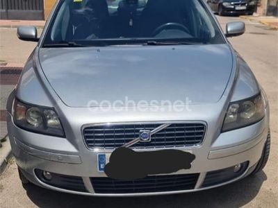 Volvo S40