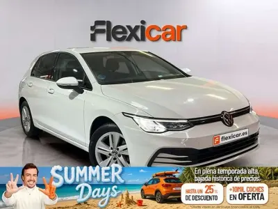 Usado VW Golf VIII 110 CV (80 kW) 2023 Blanco Berlina