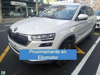 Blanco Usado 2022 Skoda Karoq Ambition SUV | 23.900 € (Precio justo)