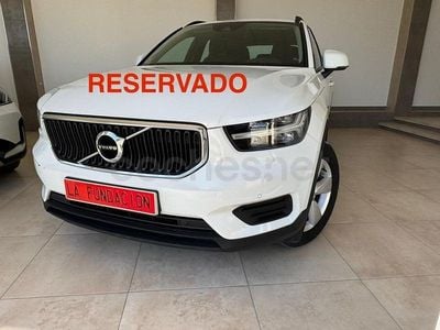 Usado Volvo XC40 Momentum 129 CV (94 kW) 2021 Blanco SUV