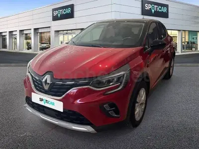 Usado Renault Captur Intens 145 CV (106 kW) 2021 Rojo SUV