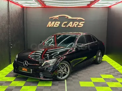 Käytetty Mercedes C220 194 HP (142 kW) 2019 Musta Sedan