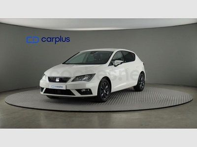 Usado Seat Leon Style 115 CV (84 kW) 2020 Blanco (suave) Utilitario