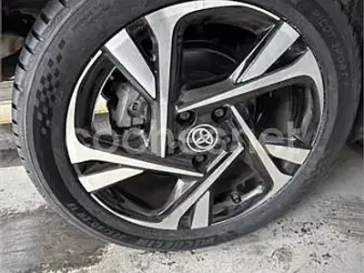 Usado Toyota C-HR Advance 122 CV (89 kW) 2023 Negro SUV
